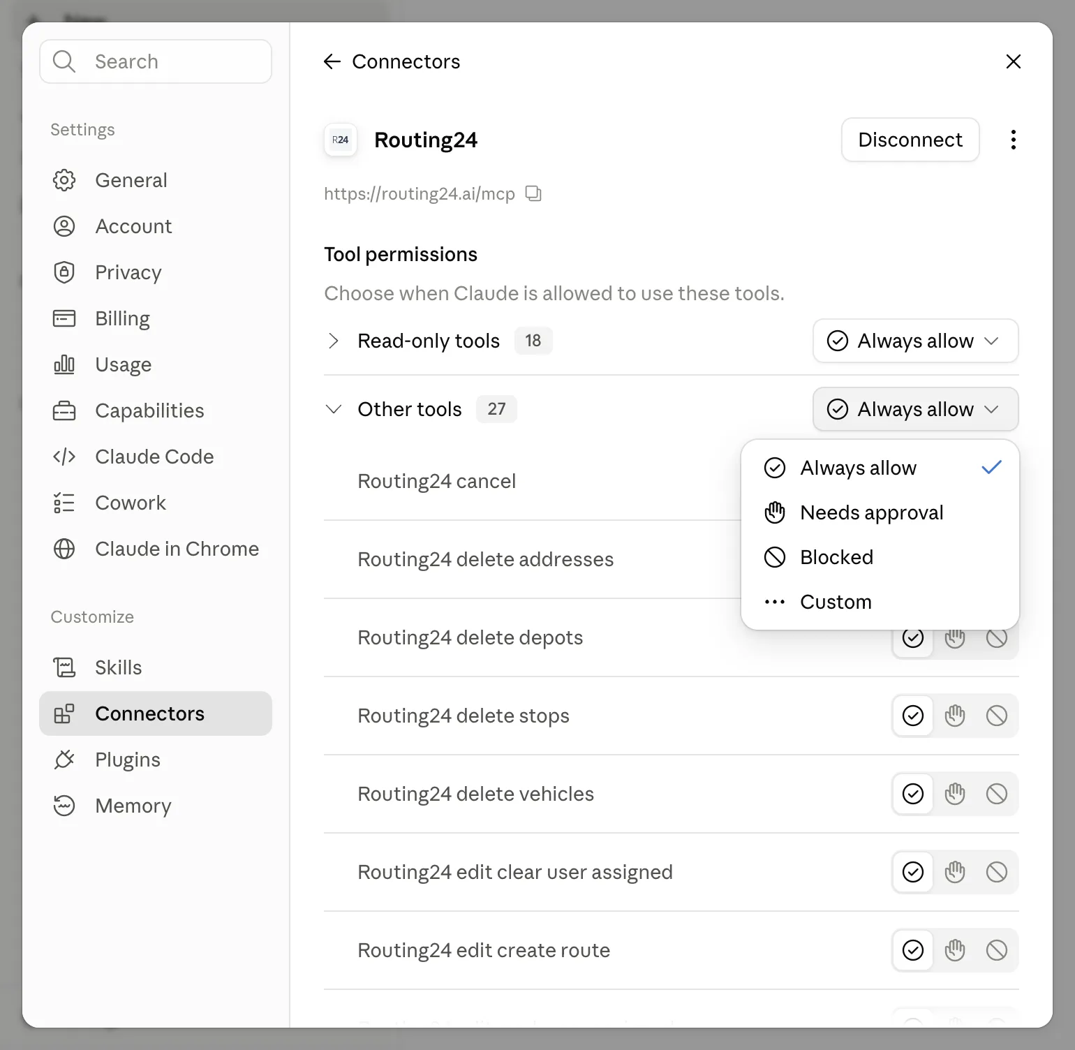 Los permisos de herramientas de Claude para Routing24: el grupo Read-only con 18 herramientas, el grupo Other tools con 27, y las opciones Always allow, Needs approval, Blocked y Custom abiertas en una de ellas