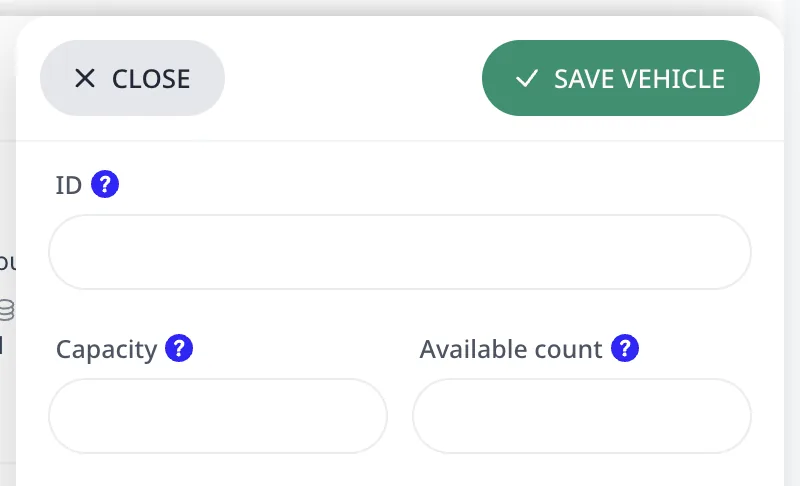 Los campos superiores del editor de vehículos: ID, capacidad y número disponible